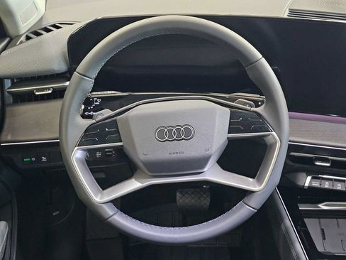 New 2026 Audi Q3 quattro 2.0T AWD/4WD image 21