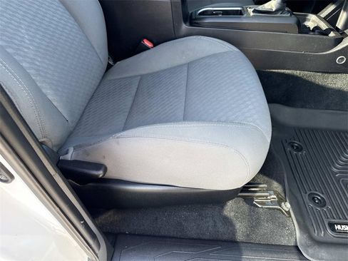 Used 2022 Toyota Tacoma SR5 image 25