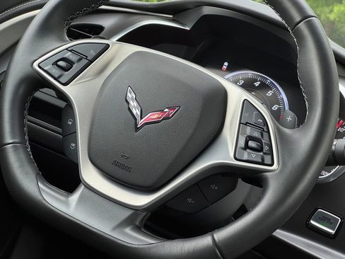 Used 2019 Chevrolet Corvette Stingray Coupe w/ Battery Protection Package RWD image 30