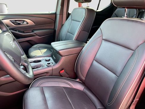 Used 2023 Chevrolet Traverse Premier w/ Redline Edition AWD/4WD image 22