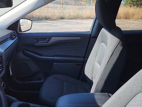 New 2026 Ford Escape Active w/ Cold Weather Package image 15