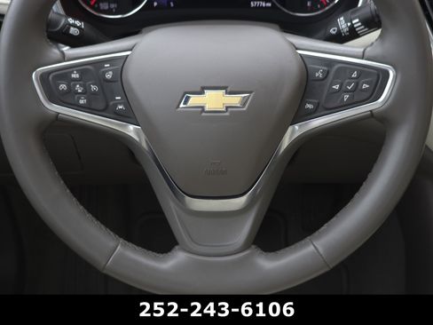 Used 2024 Chevrolet Malibu LT FWD image 24