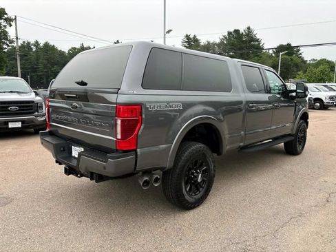 Used 2022 Ford F250 Lariat w/ Tremor Off-Road Package AWD/4WD image 3