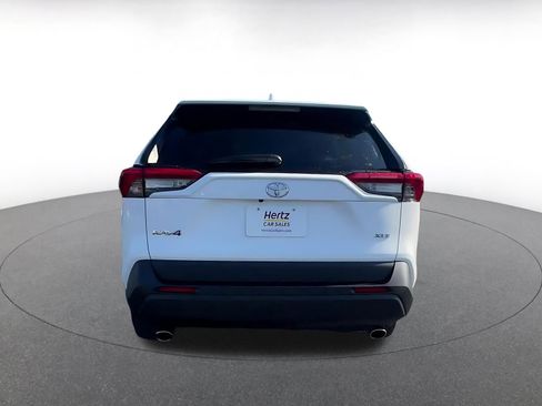 Used 2025 Toyota RAV4 XLE image 11