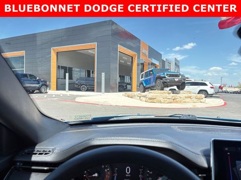 Used 2023 Jeep Compass Trailhawk AWD/4WD image 21