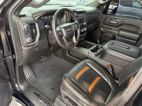 Used 2021 GMC Sierra 2500 AT4 w/ Gooseneck/5TH Wheel Package AWD/4WD image 8