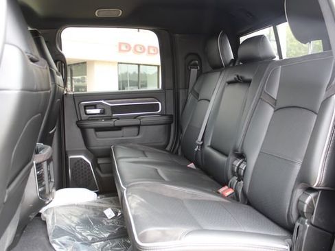 New 2026 RAM 2500 Laramie w/ Night Edition AWD/4WD image 30
