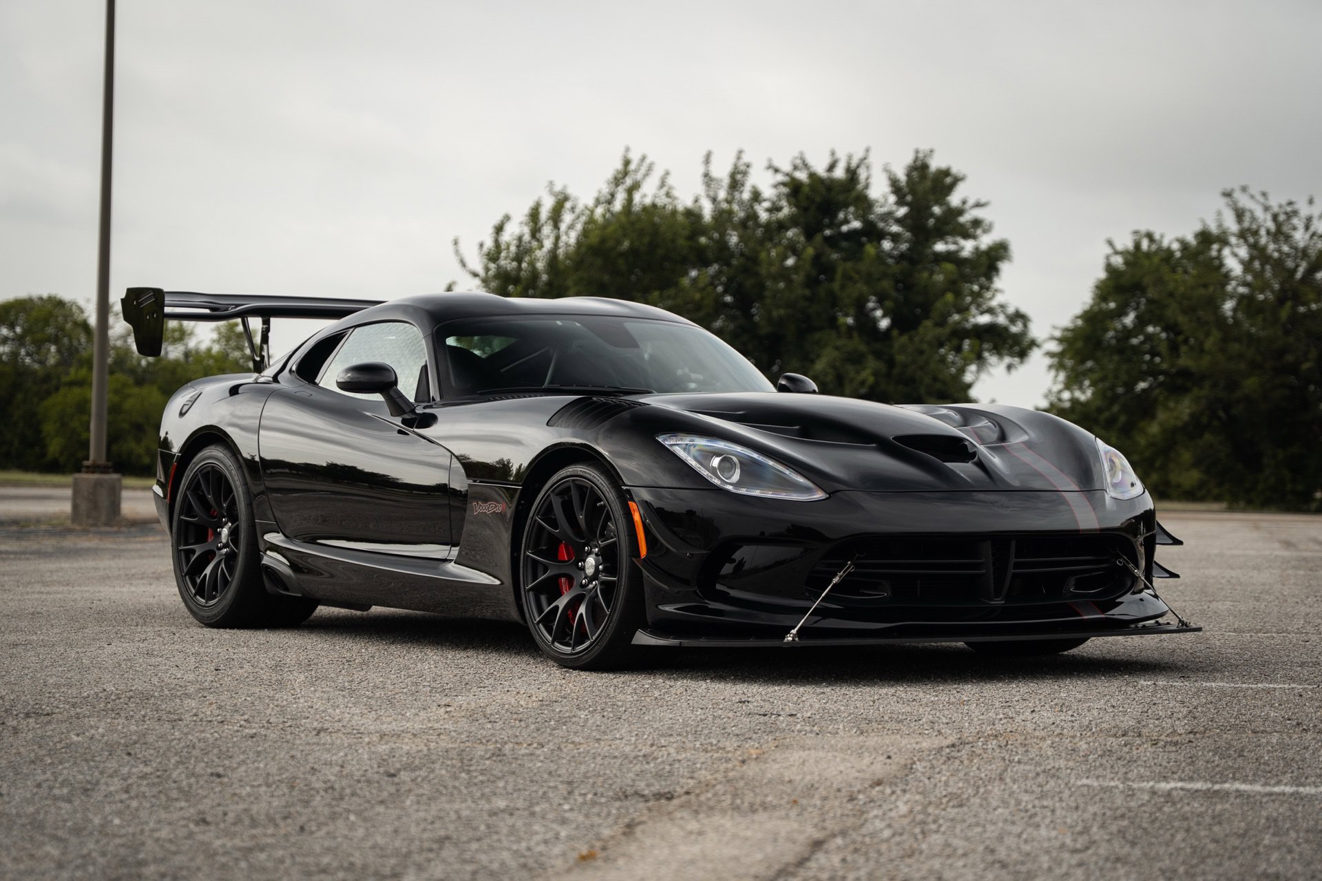 Used 2017 Dodge Viper GTC w/ ACR Package RWD image 4