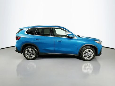 Used 2023 BMW X1 xDrive28i w/ Convenience Package AWD/4WD image 4