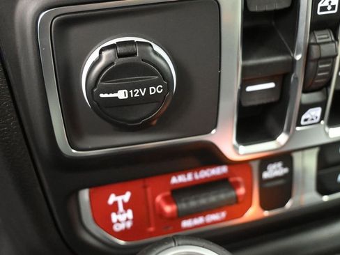 New 2026 Jeep Gladiator Mojave AWD/4WD image 4