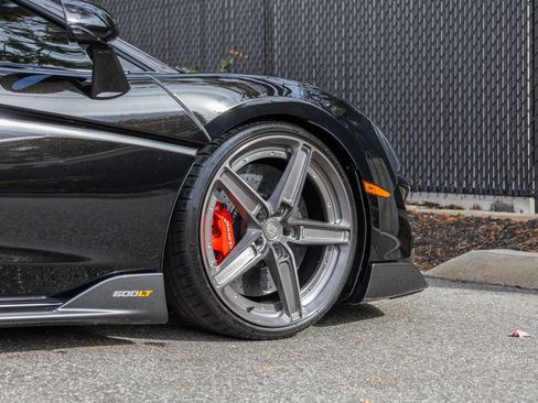 Used 2019 McLaren 600LT image 26