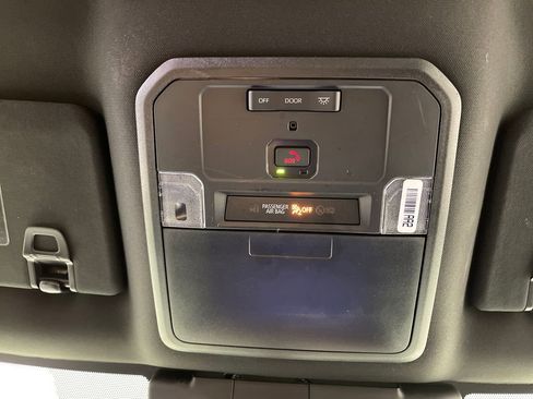 Certified 2024 Toyota Tacoma SR5 image 29