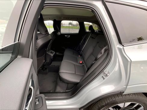 New 2026 Volvo XC60 B5 Plus w/ Climate Package AWD/4WD image 12