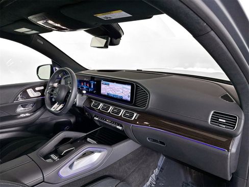 Certified 2024 Mercedes-Benz GLS 63 AMG 4MATIC w/ Warmth & Comfort Package image 31