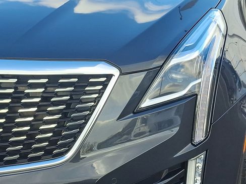 Certified 2022 Cadillac XT5 Luxury AWD/4WD image 10