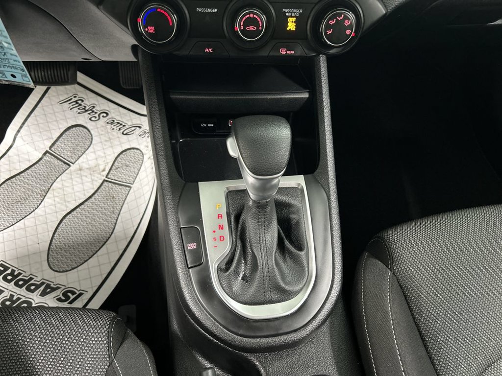 Certified 2023 Kia Forte LXS w/ LXS Technology Package FWD image 17