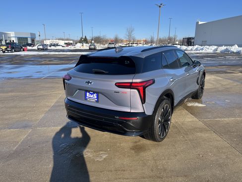 Used 2024 Chevrolet Blazer EV RS image 6