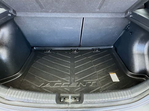 Used 2016 Hyundai Accent SE FWD image 14