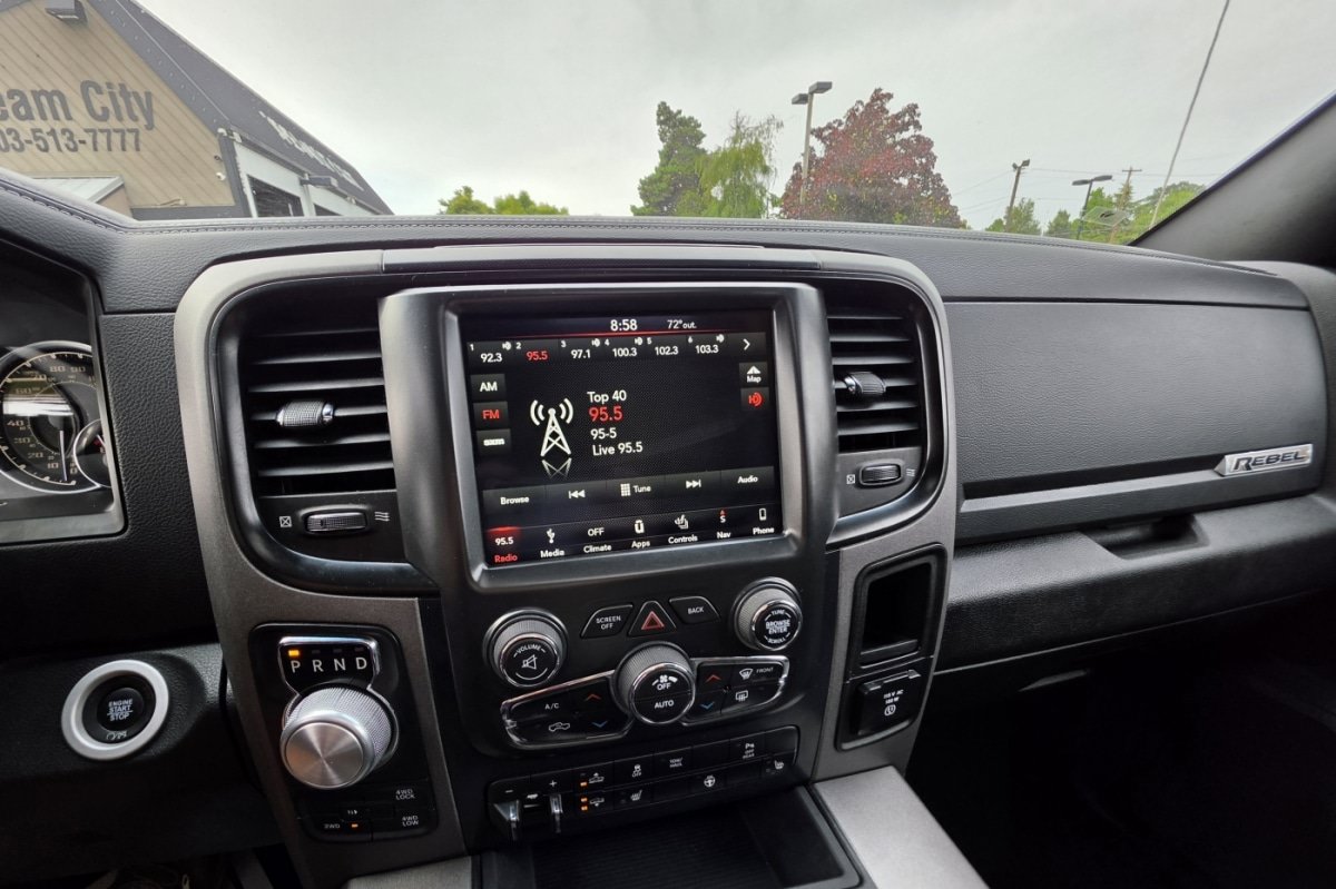 Used 2018 RAM 1500 Rebel w/ Luxury Group AWD/4WD image 18