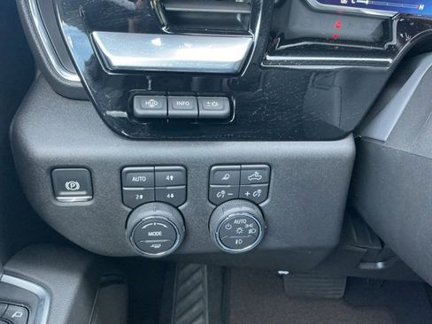 New 2026 Chevrolet Silverado 3500 High Country w/ High Country Premium Package image 13