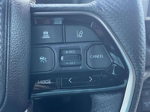 Used 2026 Toyota Sequoia Platinum image 21