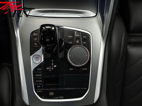 Used 2023 BMW X6 xDrive40i w/ Premium Package image 35