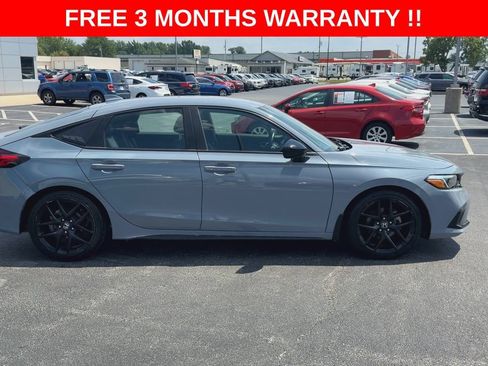 Used 2024 Honda Civic Sport image 9
