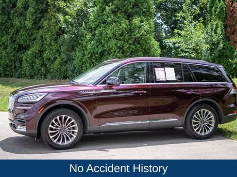 Used 2020 Lincoln Aviator Reserve w/ Elements Package Plus AWD/4WD image 8