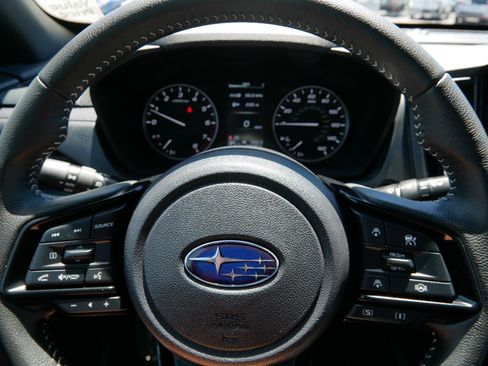 Certified 2025 Subaru Forester Premium AWD/4WD image 25