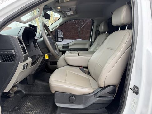 Used 2020 Ford F550 4x4 Regular Cab Super Duty image 22