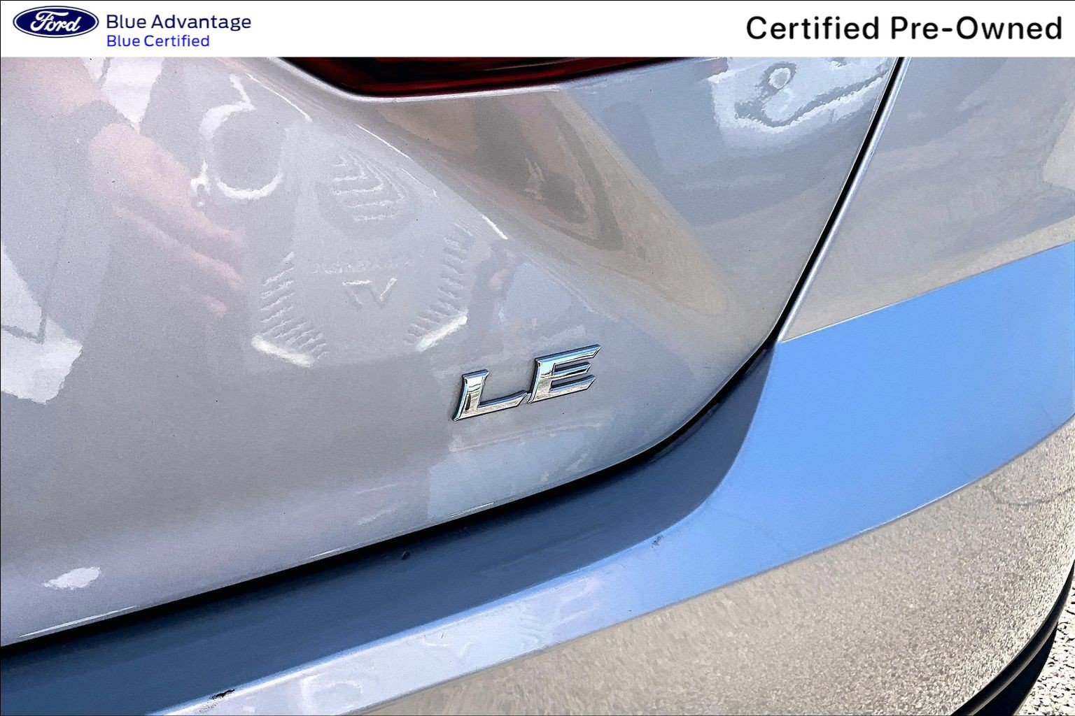 Used 2025 Toyota Camry LE FWD image 8
