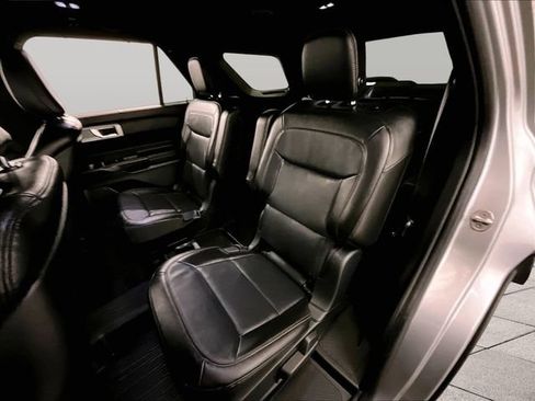Used 2020 Ford Explorer Limited AWD/4WD image 26