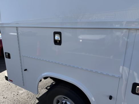 New 2026 Chevrolet Express 3500 w/ Power Convenience Package RWD image 11
