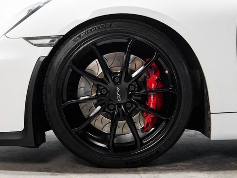 Used 2016 Porsche Cayman GT4 RWD image 30