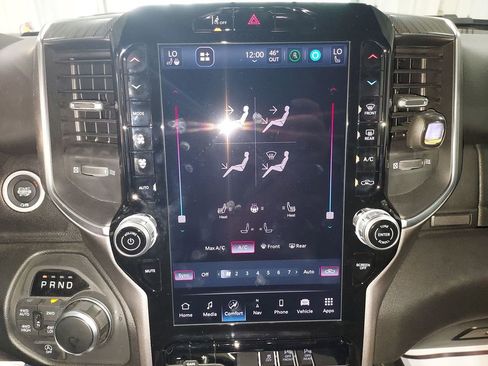 New 2026 RAM 1500 Big Horn AWD/4WD image 25