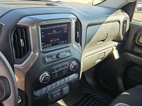 New 2026 GMC Sierra 1500 Pro w/ Pro Value Package image 17