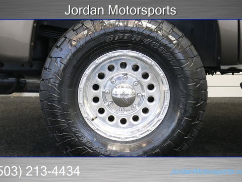 Used 2005 Ford Excursion Limited image 55