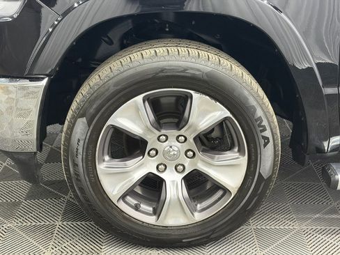 Used 2020 RAM 1500 Laramie AWD/4WD image 33