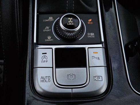 Used 2024 Kia Telluride SX Prestige X-Pro AWD/4WD image 35