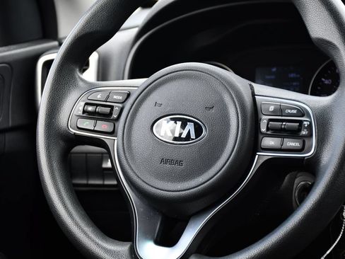 Used 2017 Kia Sportage LX AWD/4WD image 23