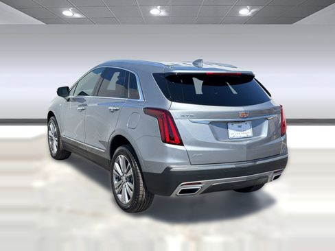 New 2026 Cadillac XT5 Premium Luxury AWD/4WD image 3