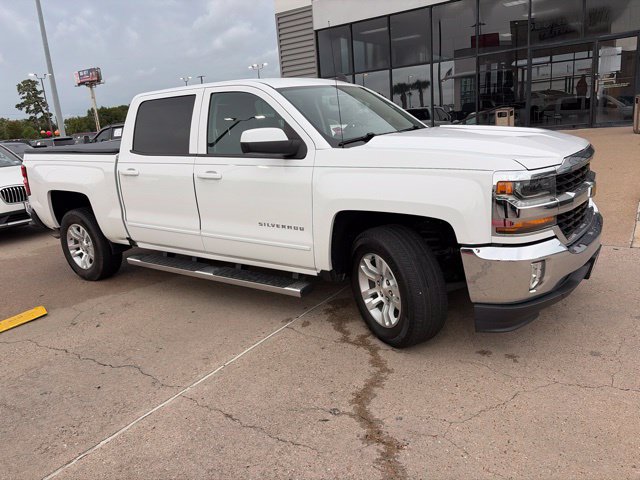 Used 2017 Chevrolet Silverado 1500 LT w/ All Star Edition RWD image 2