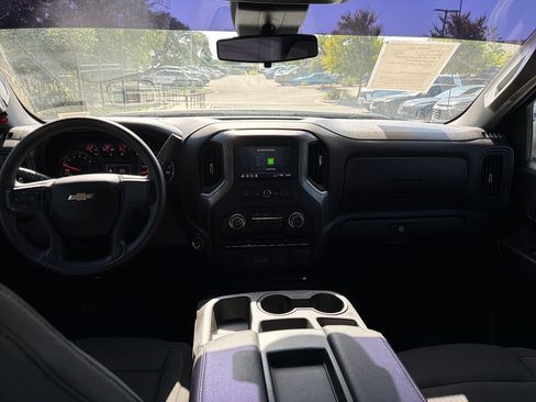 Used 2022 Chevrolet Silverado 1500 Custom w/ LPO, Dark Essentials Package RWD image 29