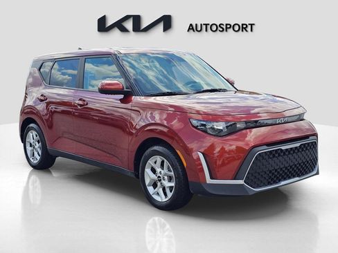 Certified 2024 Kia Soul LX w/ Option Group 015 image 5