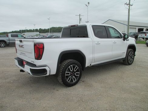 New 2026 GMC Sierra 1500 AT4 w/ AT4 Premium Package AWD/4WD image 5