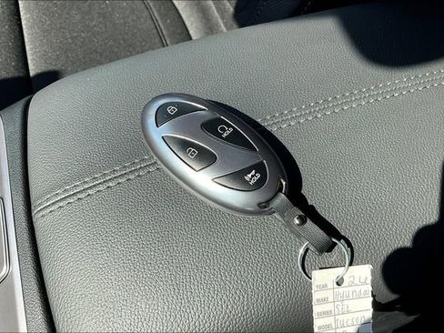 New 2026 Hyundai Tucson SEL image 32