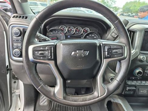 Used 2021 Chevrolet Silverado 1500 RST w/ Texas Edition Plus AWD/4WD image 10