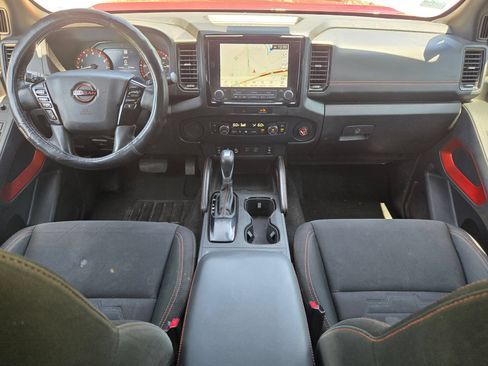 Used 2022 Nissan Frontier Pro-X RWD image 16