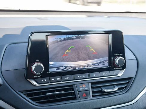 Used 2022 Nissan Altima 2.5 S image 22