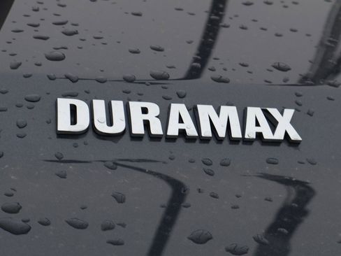 Used 2021 Chevrolet Silverado 1500 LTZ image 9